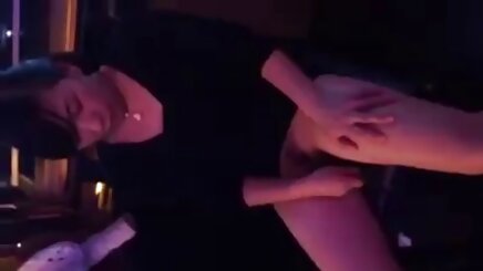 البريطانية شقراء وكيل الإطارات سكس محارم اجنبى قبل الاستمناء